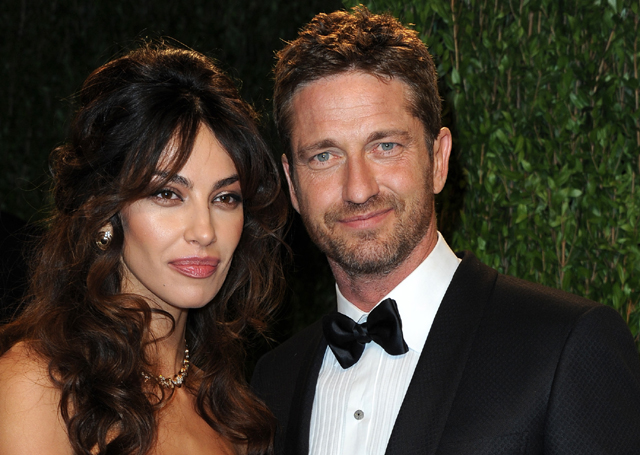 Michael Fassbender girlriend, gerard butler girlfriend, oscars 2014, 12 years a slave actor, best supporting actor oscars 2014, madalina ghenea