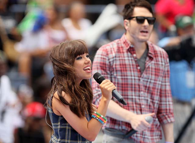 Carly Rae Jepsen Cinderella, Carly Rae Jepsen Music Videos, Carly Rae Jepsen Fran Drescher, Carly Rae Jepsen Performing
