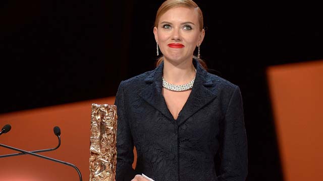 Scarlett Johansson Pregnant Pregnancy Romain Dauriac