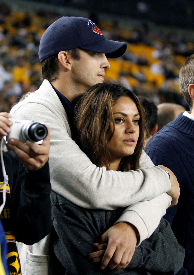 Mila Kunis Pregnant, Mila Kunis Expecting Baby, Mila Kunis Expecting Child, Ashton Kutcher Pregnant, Mila Kunis Baby Bump, Ashton Kutcher and Mila Kunis Pregnant