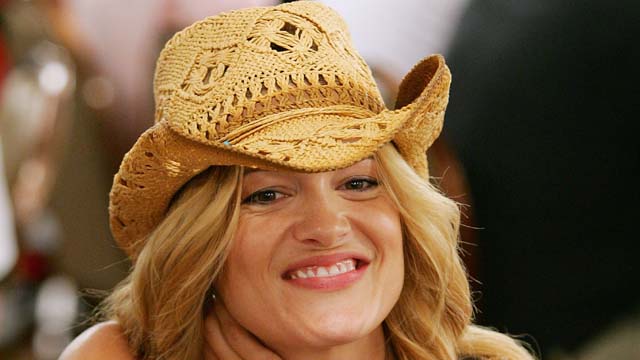Victoria Pratt Trace Adkins Affair, Trace Adkins Mistress Victoria Pratt , Trace Adkins Cheating Victoria Pratt, Trace Adkins Girlfriend Victoria Pratt, Trace Adkins Victoria Pratt Tweets