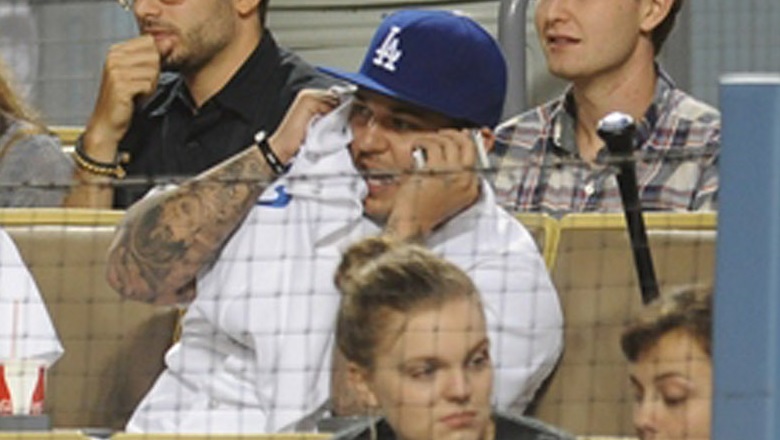 Rob Kardashian, Rob Kardashian Weight, Rob Kardashian Fat, Rob Kardashian Rehab, Rob Kardashian 2015, Rob Kardashian Photos, Keeping Up With The Kardashians