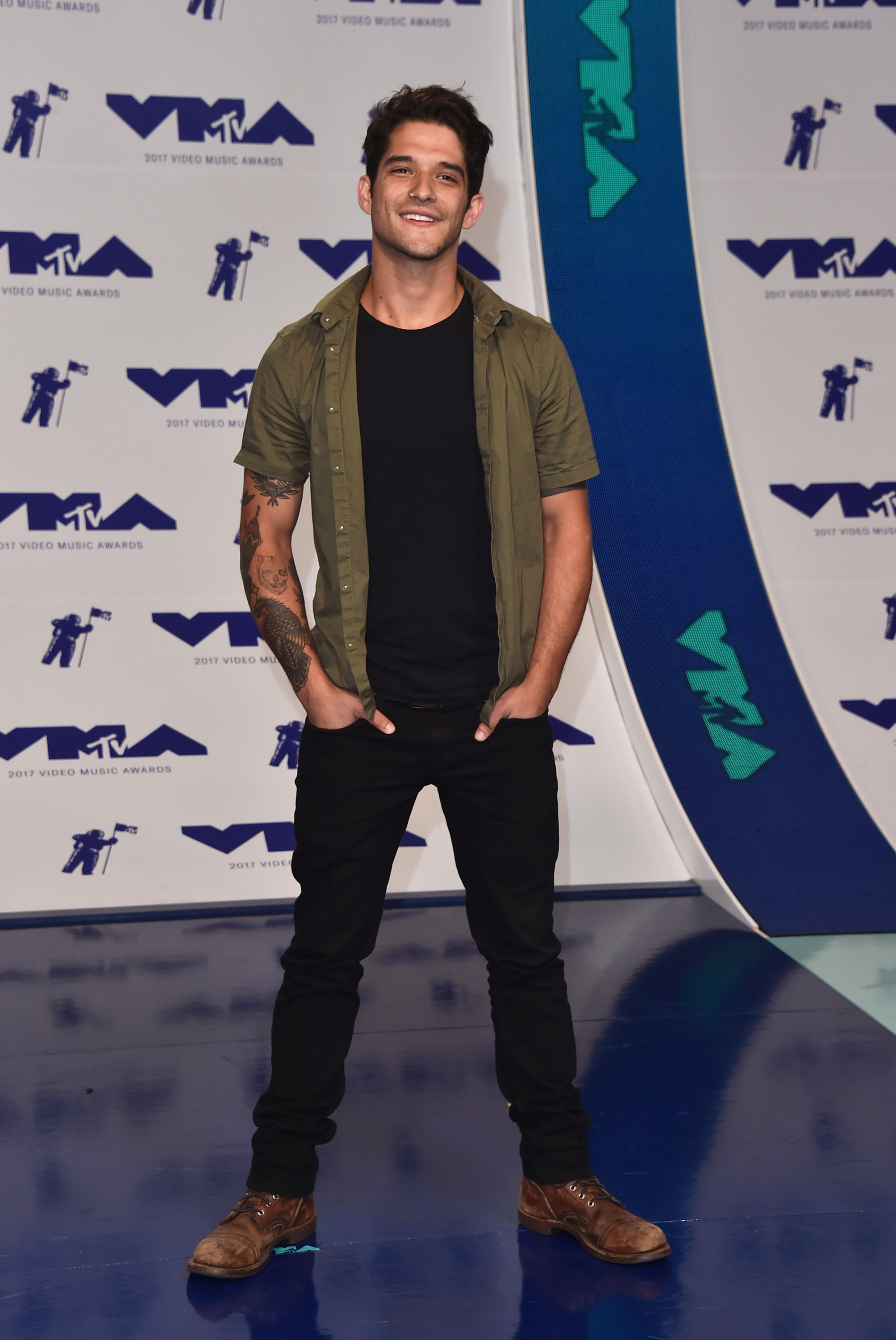 Tyler Posey VMAs, VMAs 2017, MTV VMAs 2017, VMAs 2017 Red Carpet, VMAs Best Dressed 2017, VMAs Worst Dressed Photos, VMAs 2017 Red Carpet Photos, MTV VMAs 2017 Red Carpet Pics