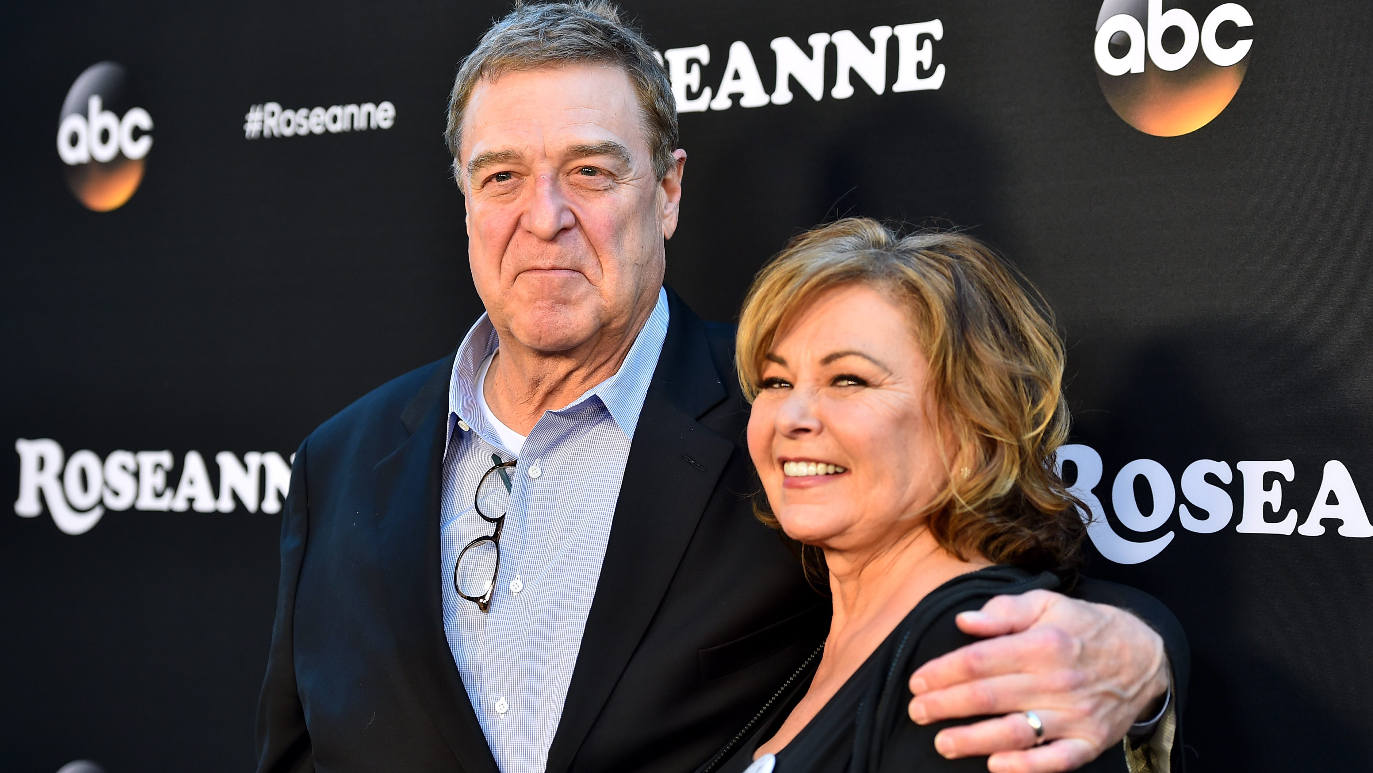 Watch Roseanne online