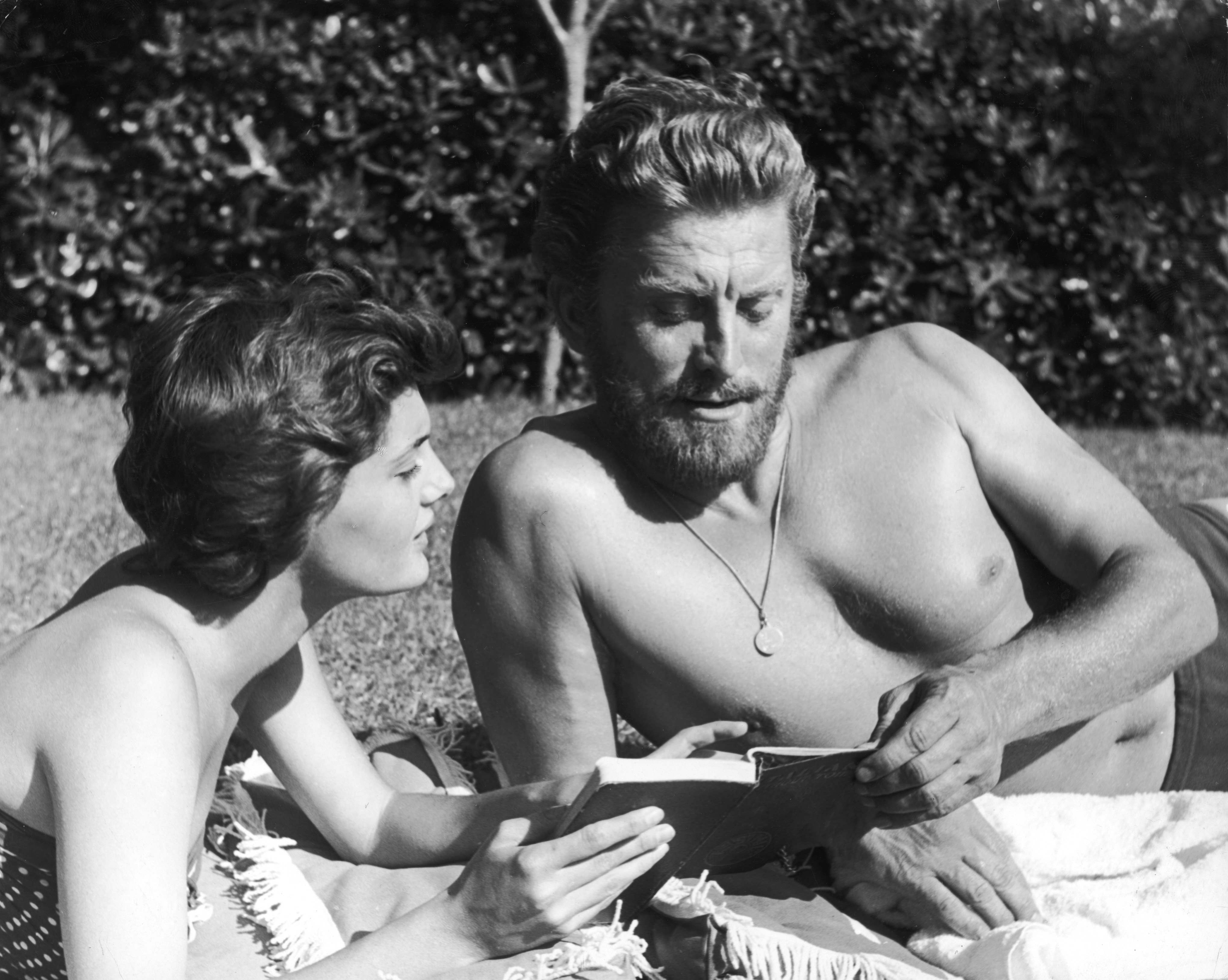 Kirk Douglas Young Photo