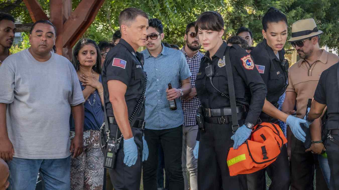 911: Lone Star Rob Lowe Liv Tyler