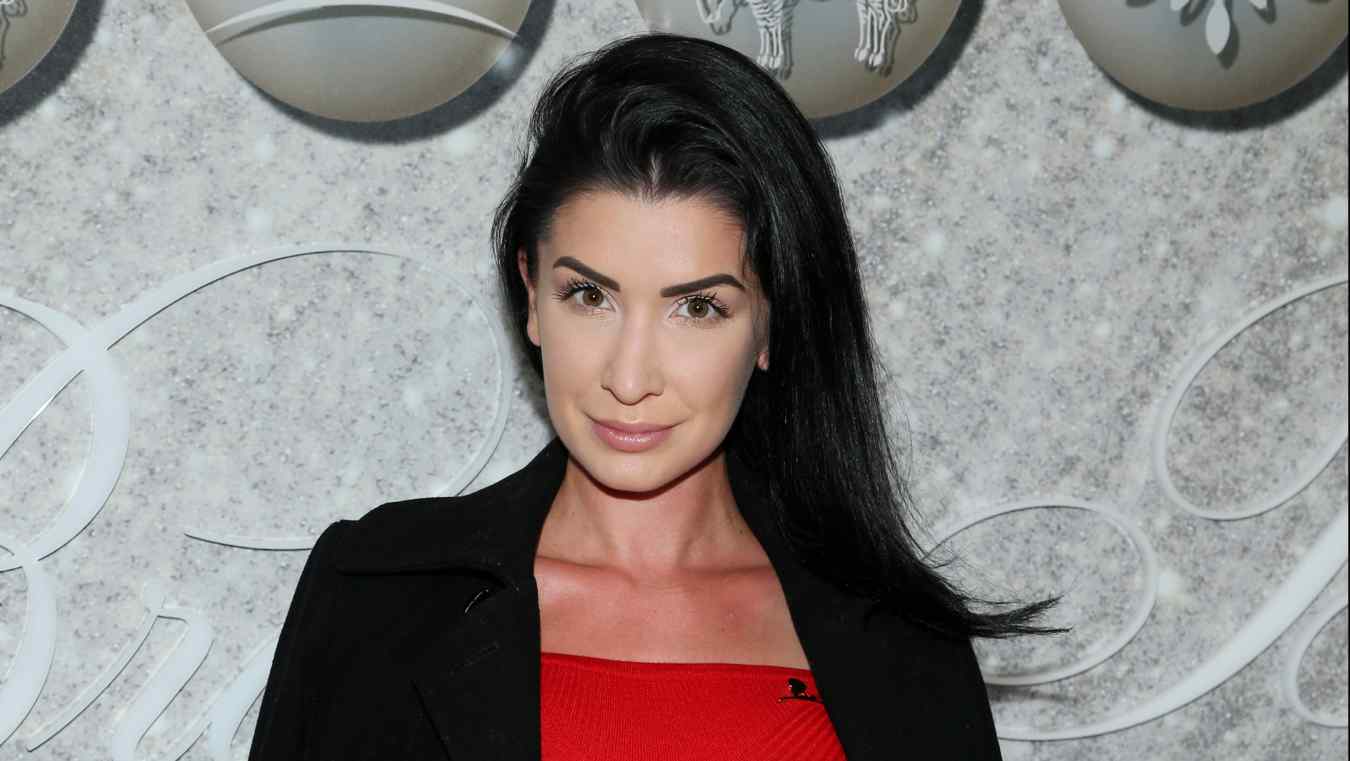 Brittany Pattakos recently married Dr. Paul Nassif
