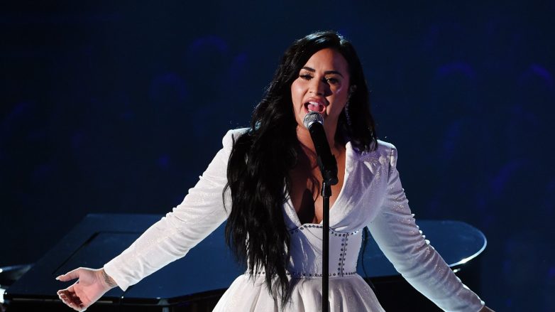 Demi Lovato Emotional Performance