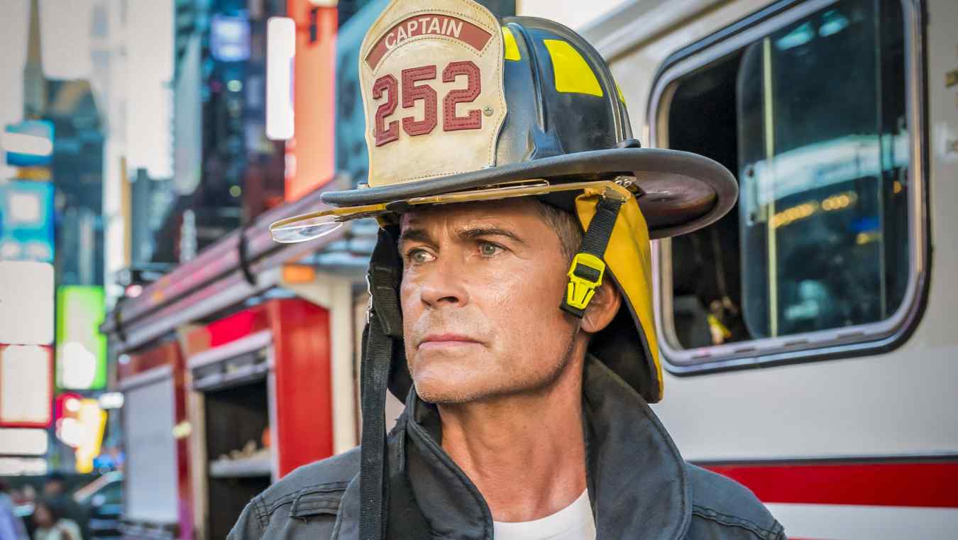 Rob Lowe 911 Lone Star