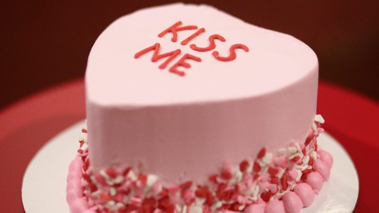 Valentines day food specials deals and freebies