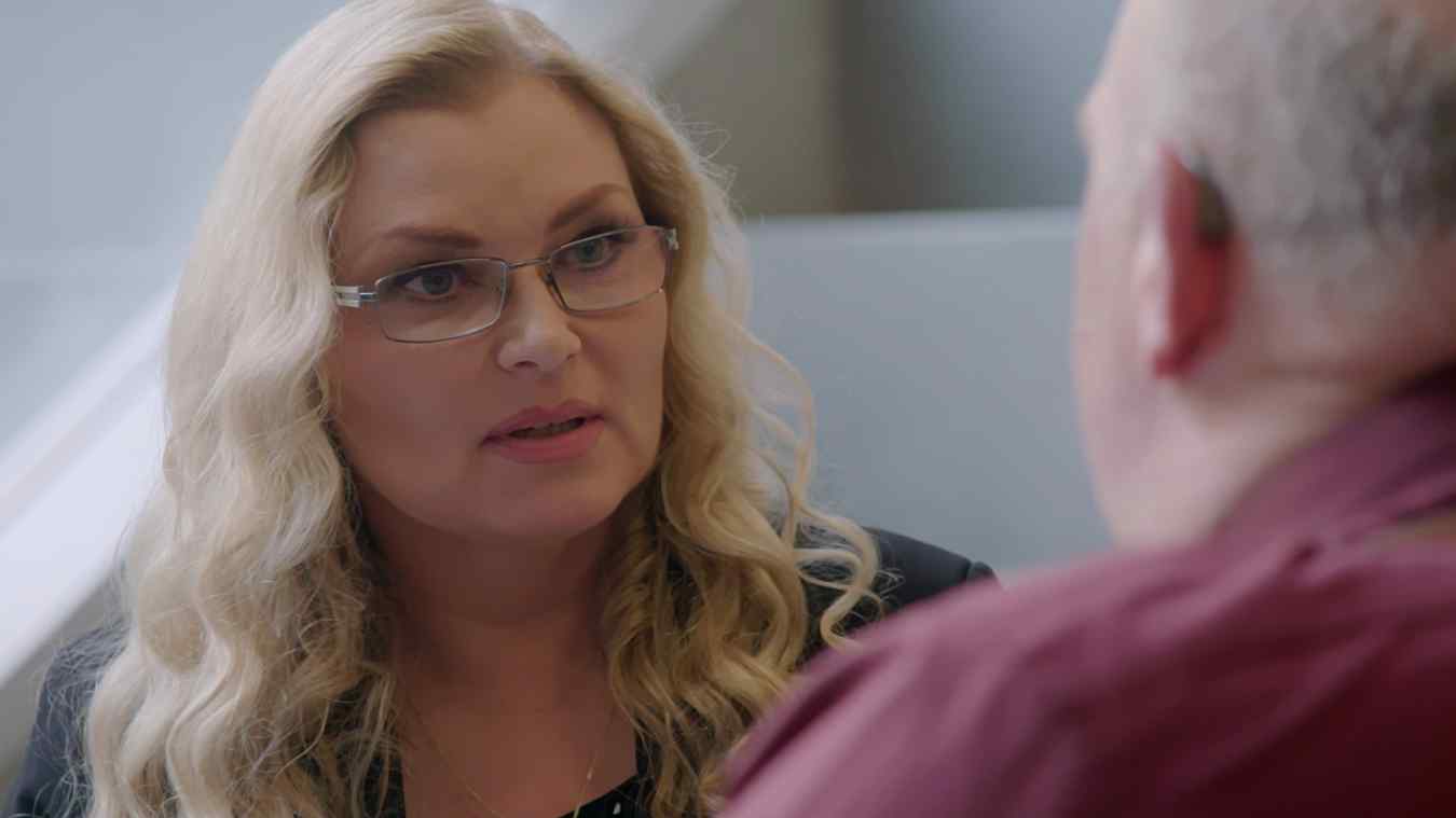 ABC News presents a new prime-time series, The Genetic Detective, that follows investigative genetic genealogist CeCe Moore and her work with DNA technology company Parabon NanoLabs.