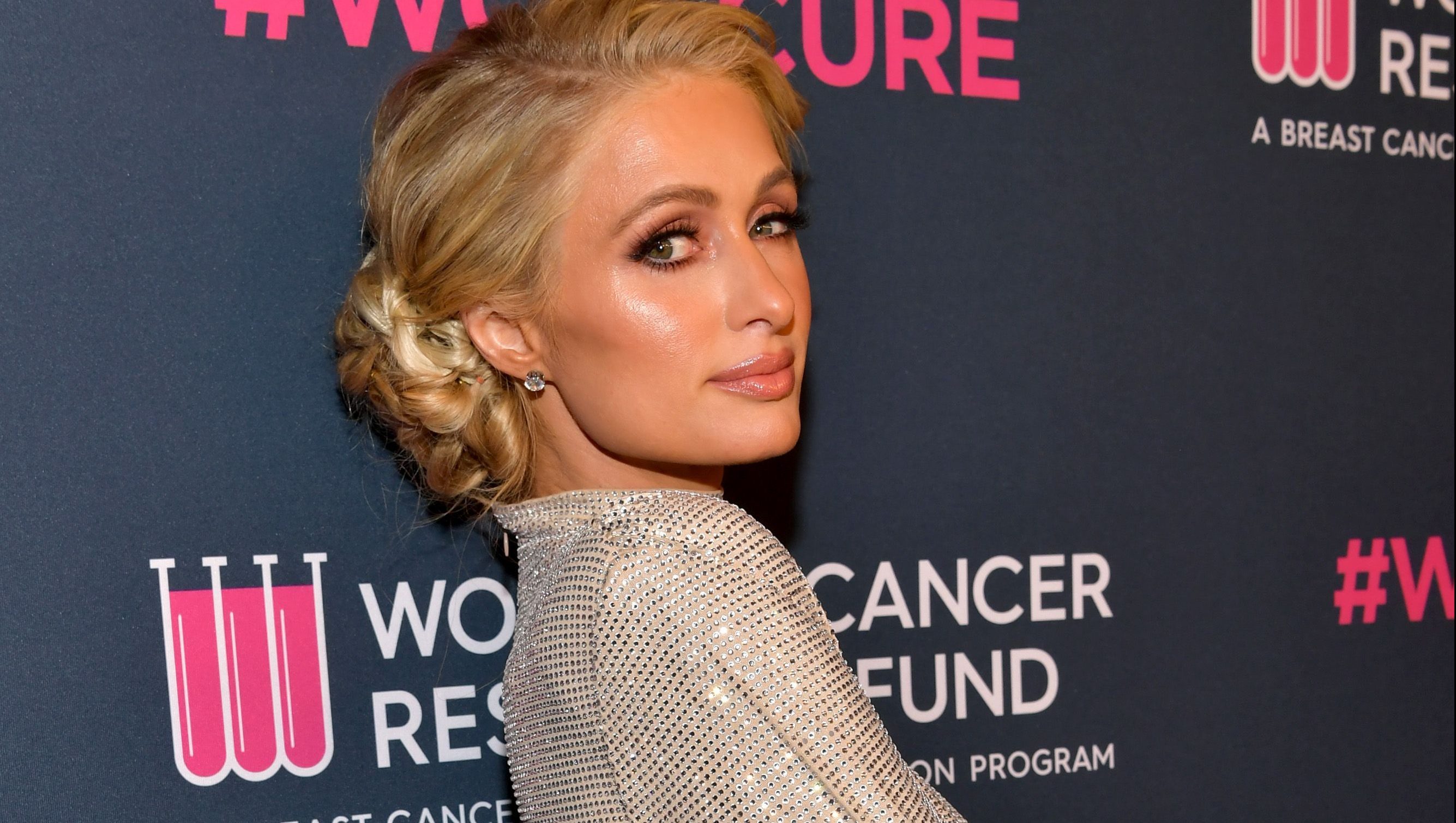 Paris Hilton attends WCRF's "An Unforgettable Evening" at Beverly Wilshire, A Four Seasons Hotel on February 27, 2020 in Beverly Hills, California.