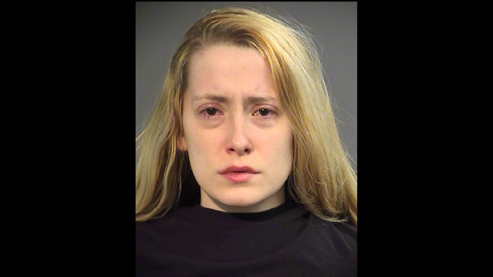 Aisling Tucker "Wyn" Moore-Reed's mugshot from Jackson County, Oregon