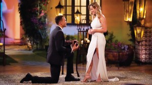 Dale Moss Proposes to Clare Crawley