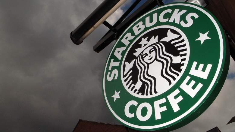 Is Starbucks open on New Year's?