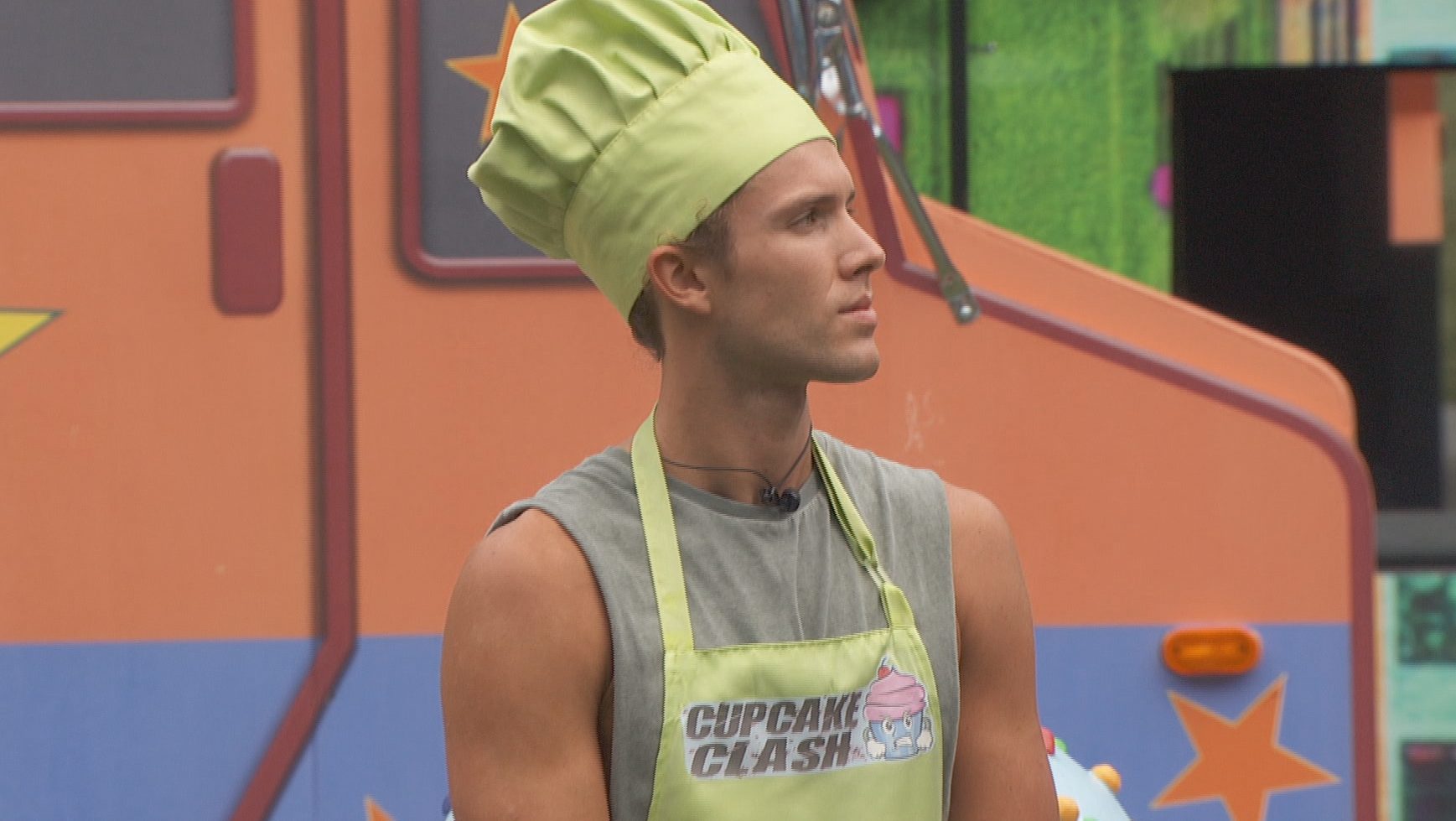 Tyler Crispen is auctioning off his Cupcake Clash apron and hat