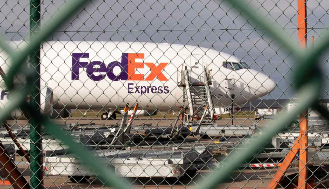fedex delivery memorial day 2021