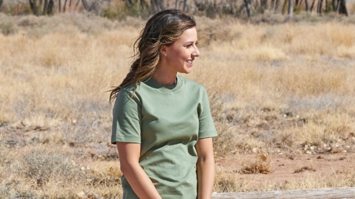 Katie Thurston outside.