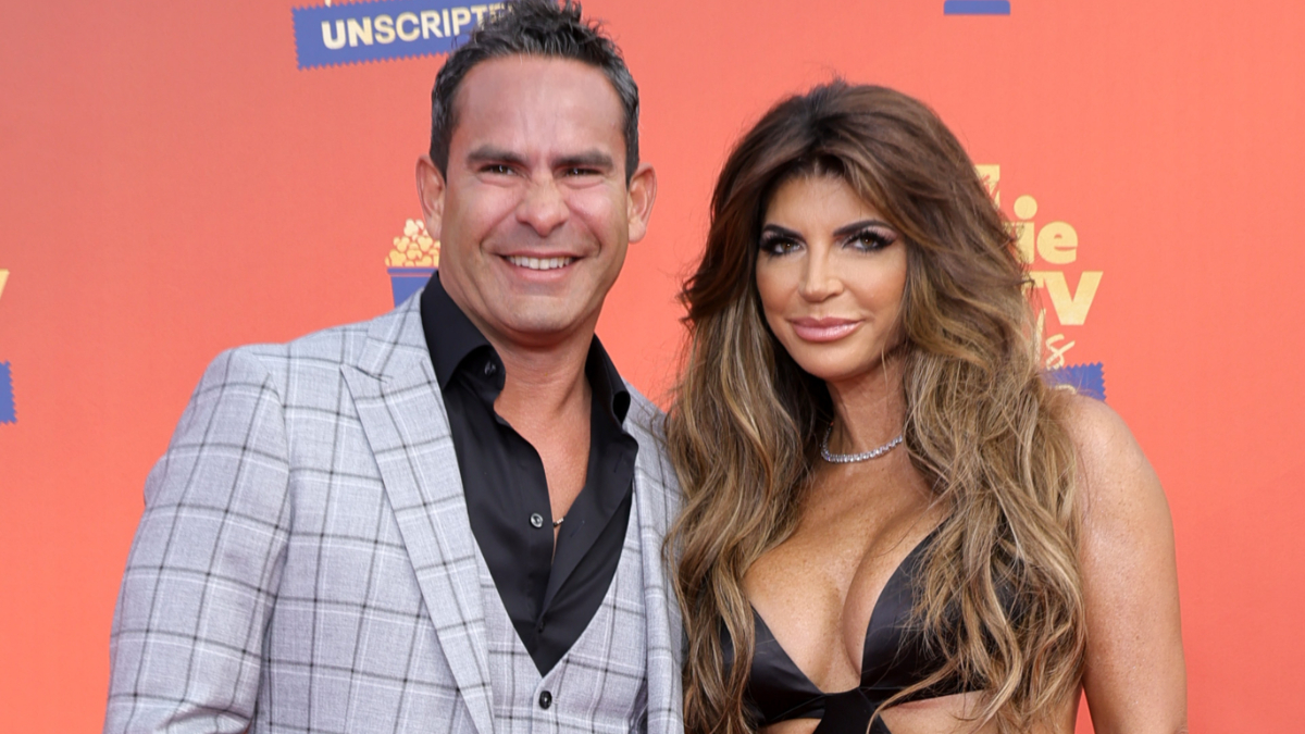 Luis Ruelas and Teresa Giudice.