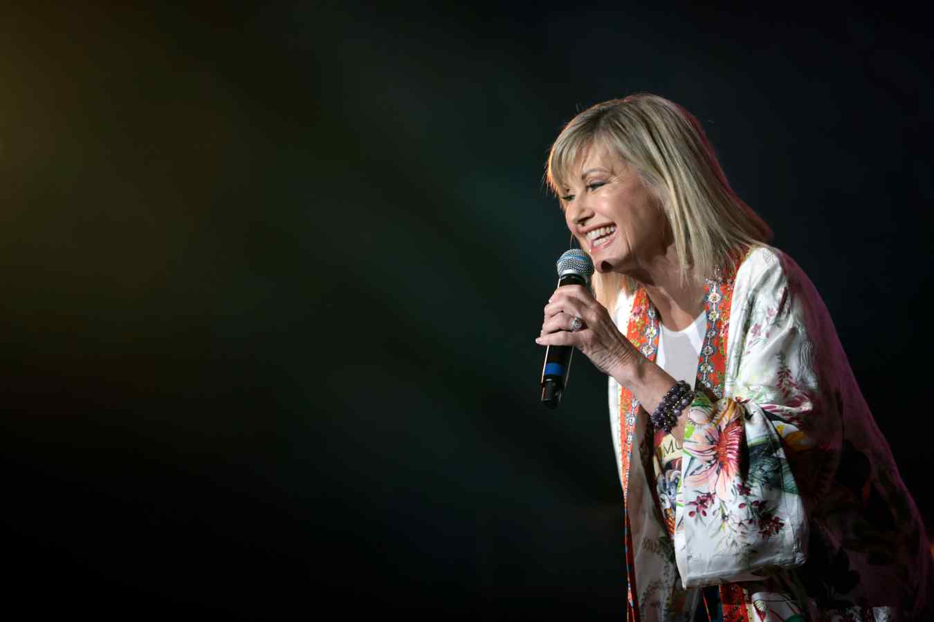 olivia newton john dead