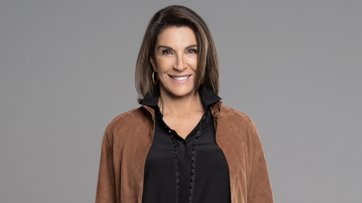 Hilary Farr