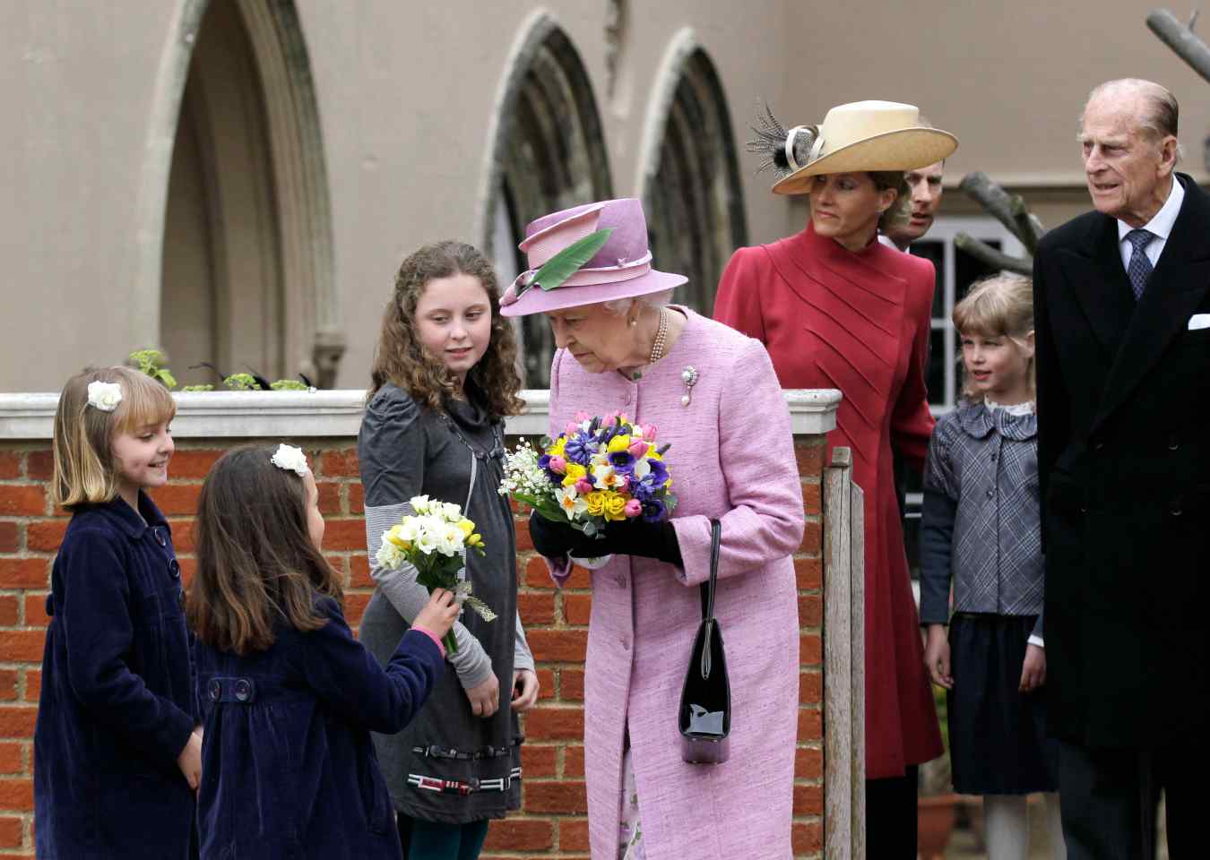queen elizabeth grandchildren