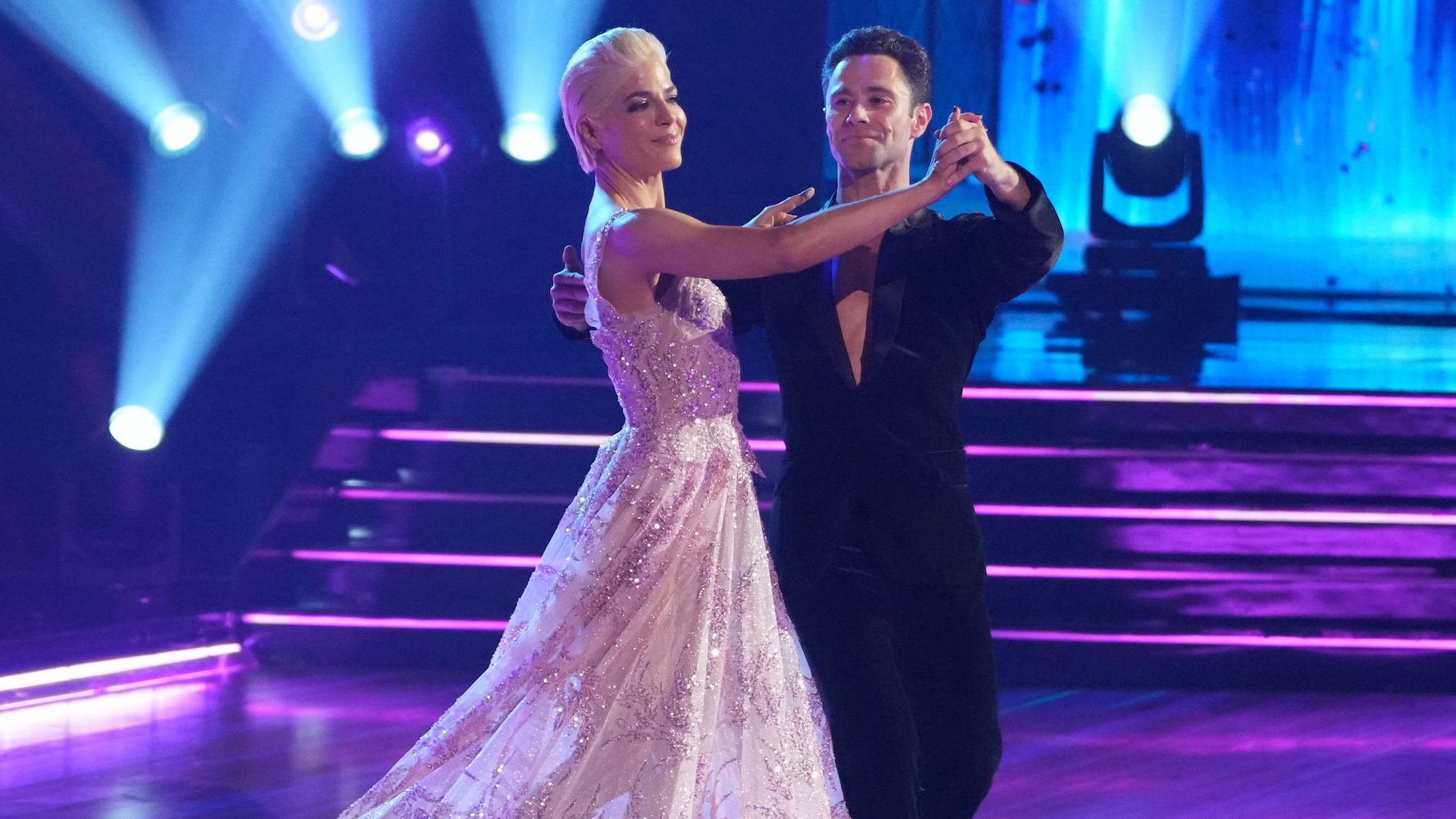 Sasha Farber and Selma Blair Dancing