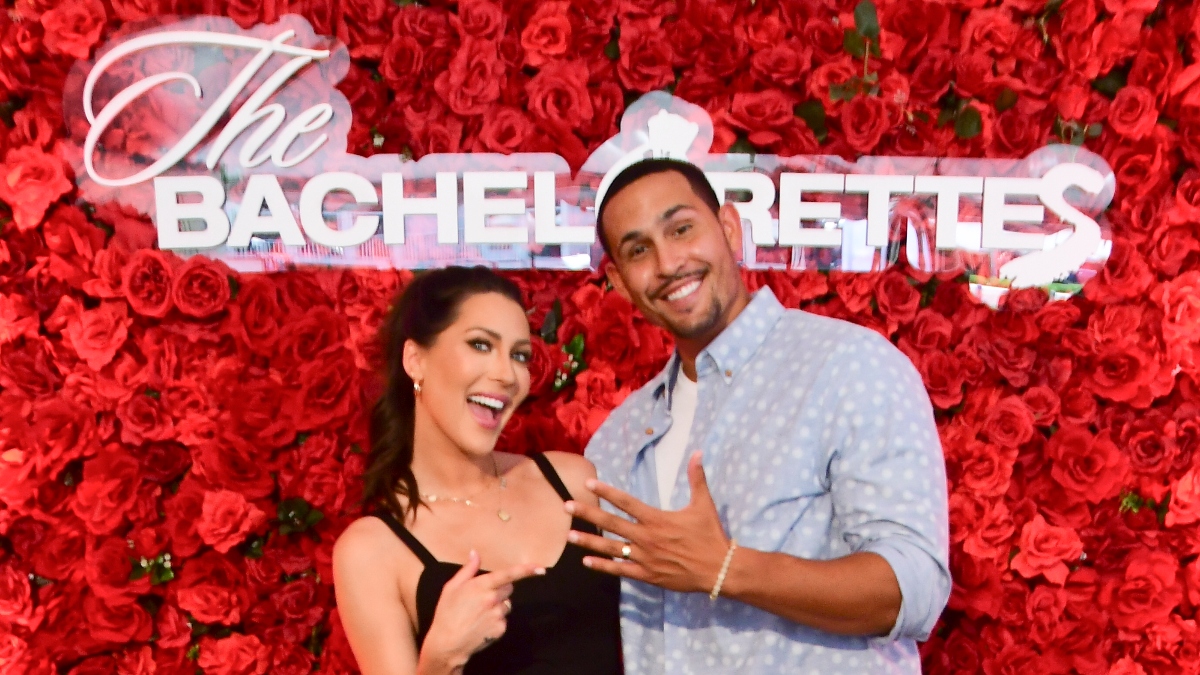 Becca Kufrin and Thomas Jacobs