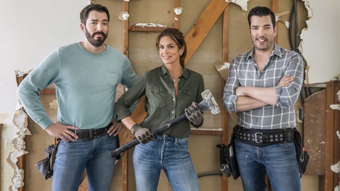Drew Scott, Cindy Crawford, Jonathan Scott_