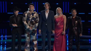 Two of this seasons finalists are in the studio together