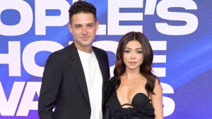 Wells Adams and Sarah Hyland.