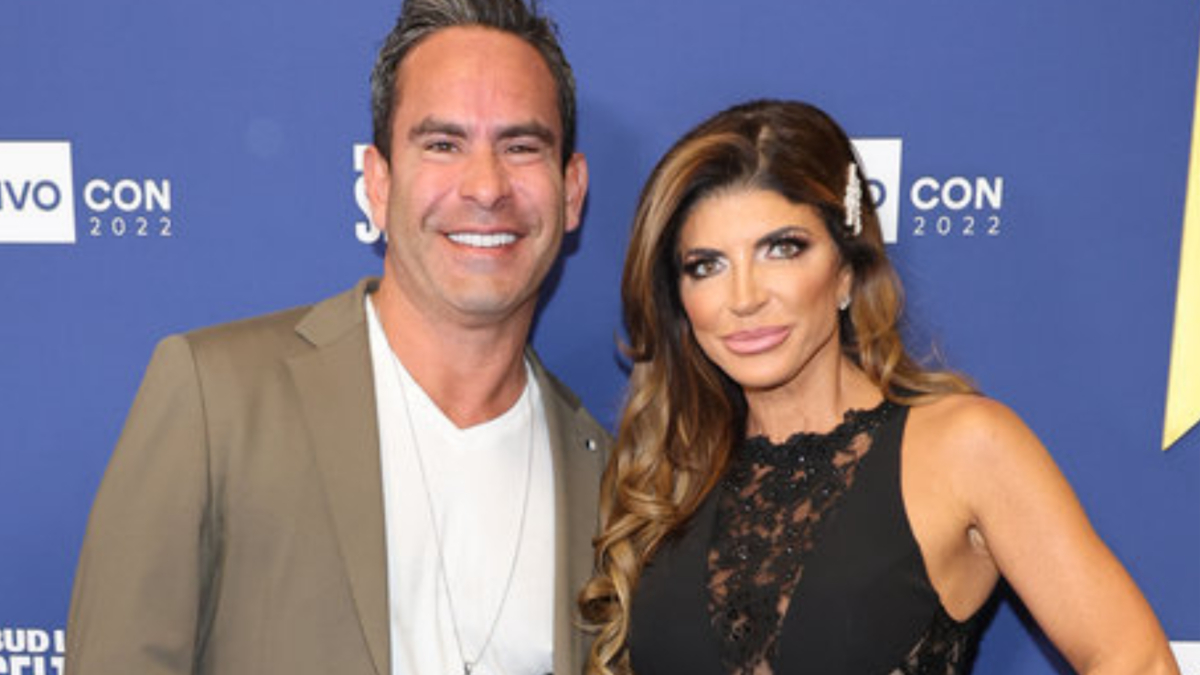 Louie Ruelas and Teresa Giudice