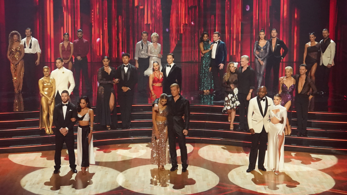 DWTS cast members.