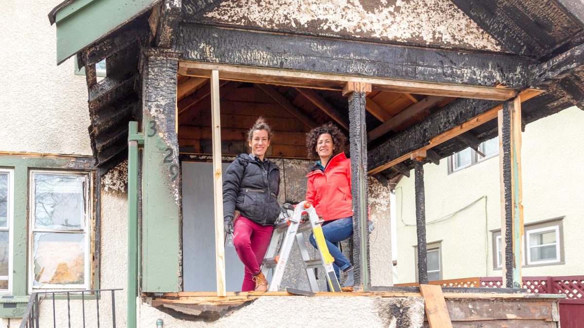 Lindsey Uselding and Kirsten Meehan