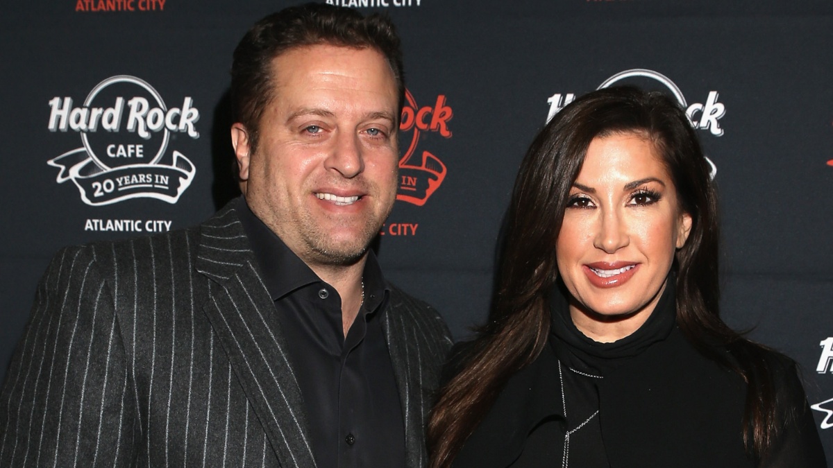 Chris and Jacqueline Laurita.