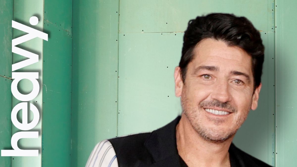 HGTV Reveals 2024 Series Including New Jonathan Knight Show ...