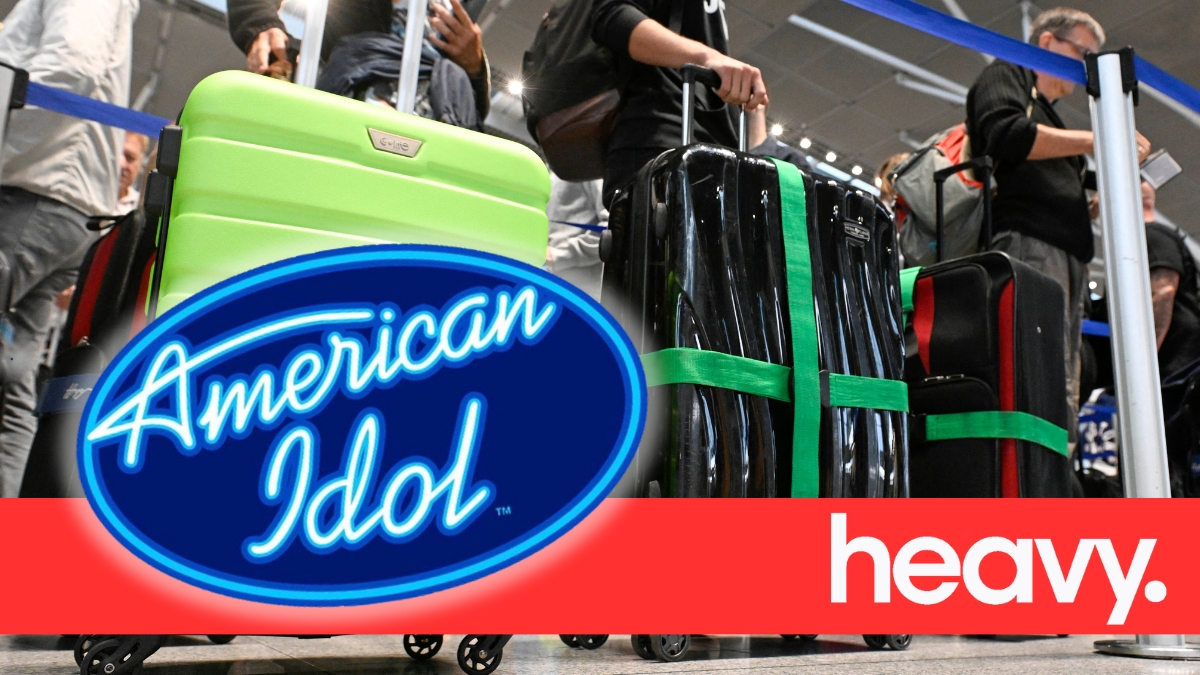 American Idol at the airport