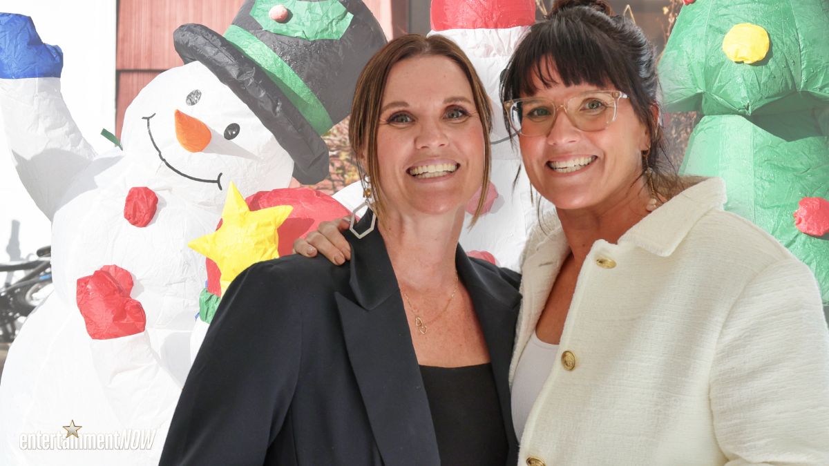 HGTV Star Leslie Davis' Christmas Tradition Drives Sister 'Crazy ...