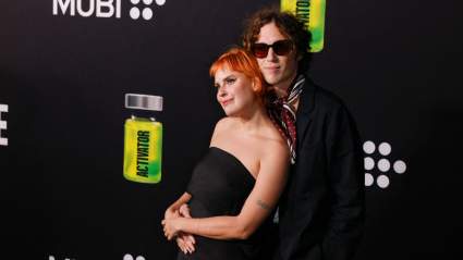 Tallulah Willis Shows Off Engagement Ring