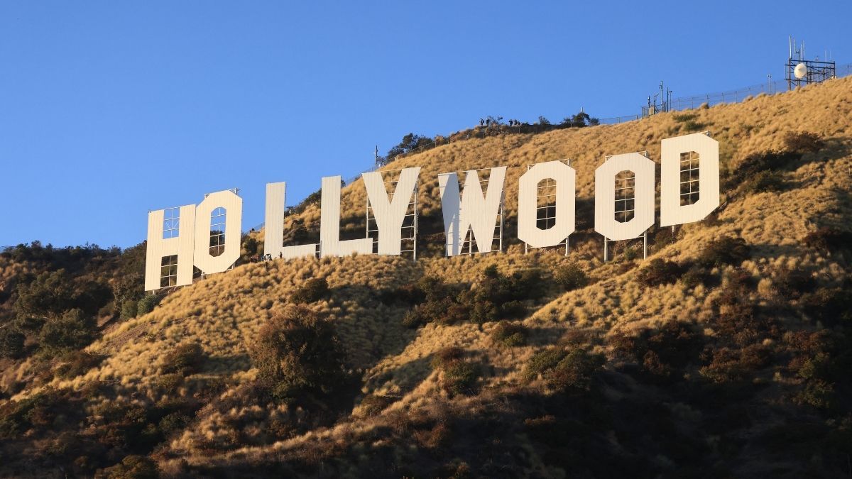 hollywood sign