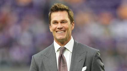 Tom Brady Reveals His Throwing Hand Is Damaged