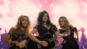 Pistol Annies posing together