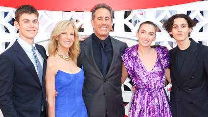 Jerry Seinfeld Poses With His Kids in Rare Family Photo
