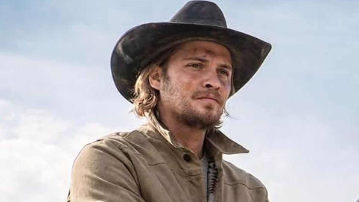 Yellowstone star Luke Grimes as Kayce Dutton