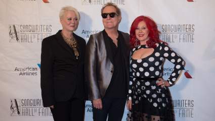 The B-52’s and Devo Make Announcement Together