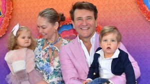 Robert Herjavec and Kym Johnson
