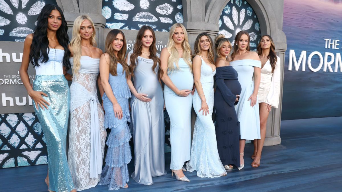 Layla Taylor, Miranda McWhorter, Jessi Ngatikaura, Mikayla Matthews, Mayci Neeley, Taylor Frankie Paul, Jennifer Affleck, Whitney Leavitt, and Demi Engemann