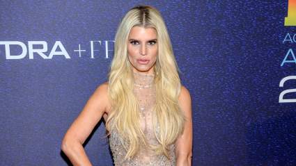 Jessica Simpson Reveals Her Relationship Must-Haves in Candid Interview