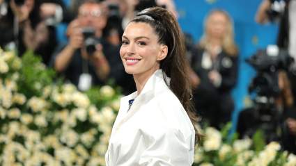Anne Hathaway Gives Rare Insight On Private Family Life