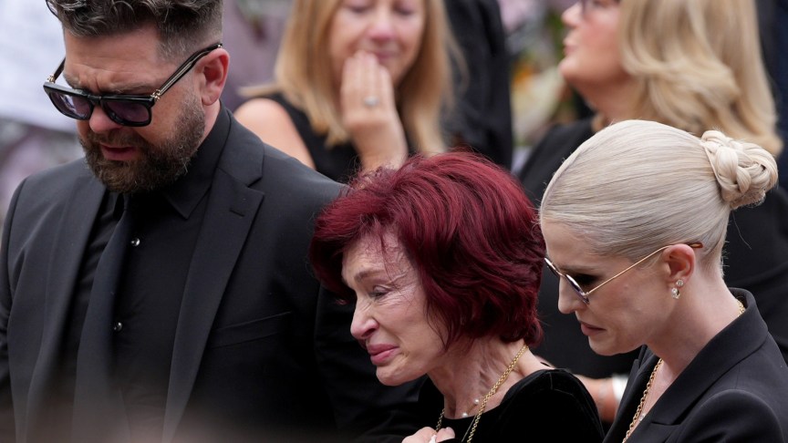 Jack, Sharon, and Kelly Osbourne crying